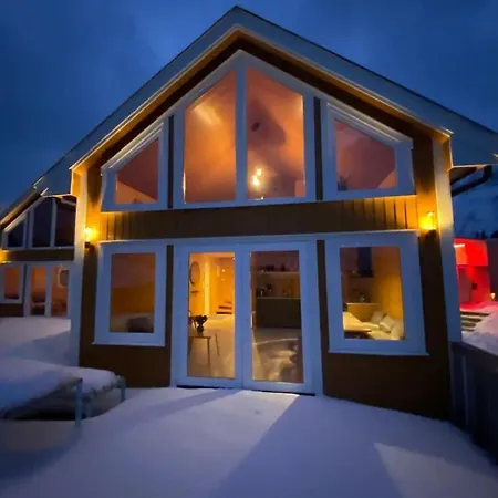 Modern Rorbu Ryten 2 * Sund (Nordland)