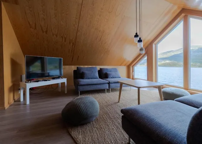 Tatil Evi Fjordview Ryten 2 Retreat