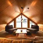 Ferienhaus Modern Rorbu Ryten 2 Sund (Nordland)