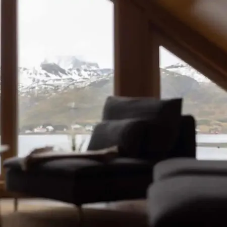Modern Rorbu Ryten 2 Feriehus Sund (Nordland)