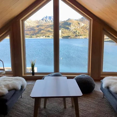 Modern Rorbu Ryten 2 Feriehus *